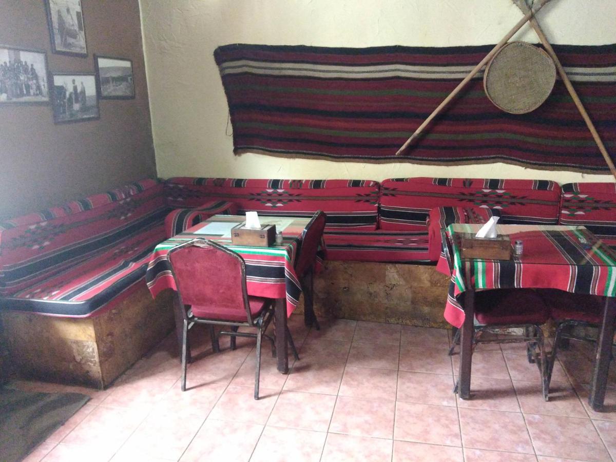 Queen Ayloa Hotel&Restaurant Madaba Exterior photo